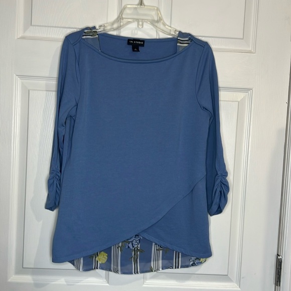 I. N. Studio Women’s Blue pullover w/ Crossover hem & Floral trim - Size Medium - Picture 1 of 7